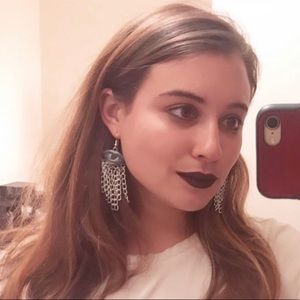 Meet your Posher, Shea